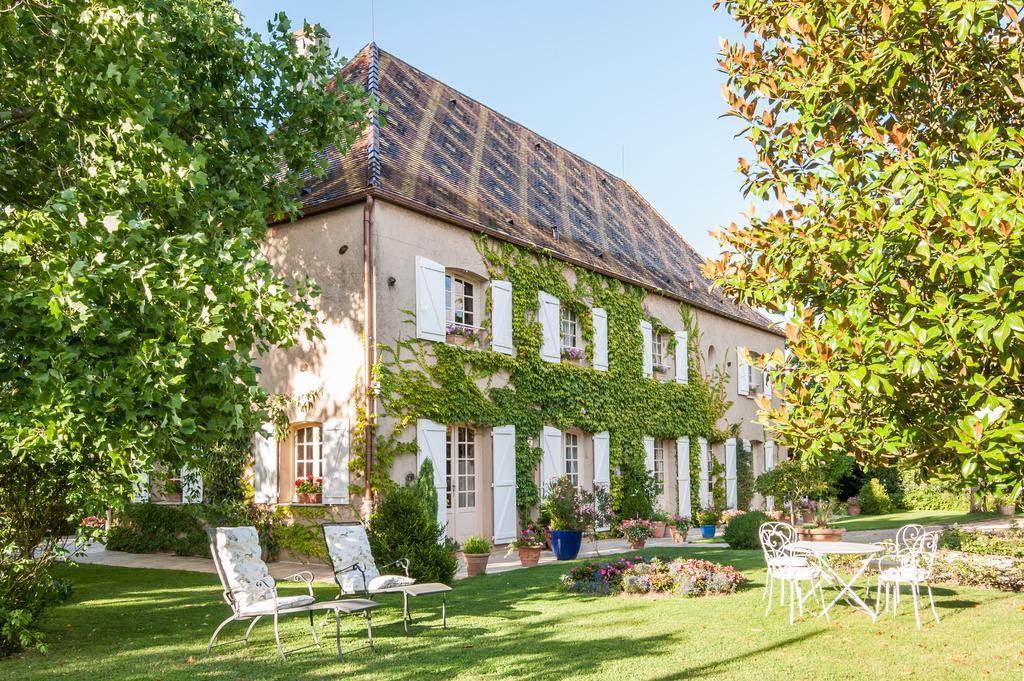 Bed and Breakfast Le Petit Manoir Des Bruyeres Villefargeau Екстер'єр фото